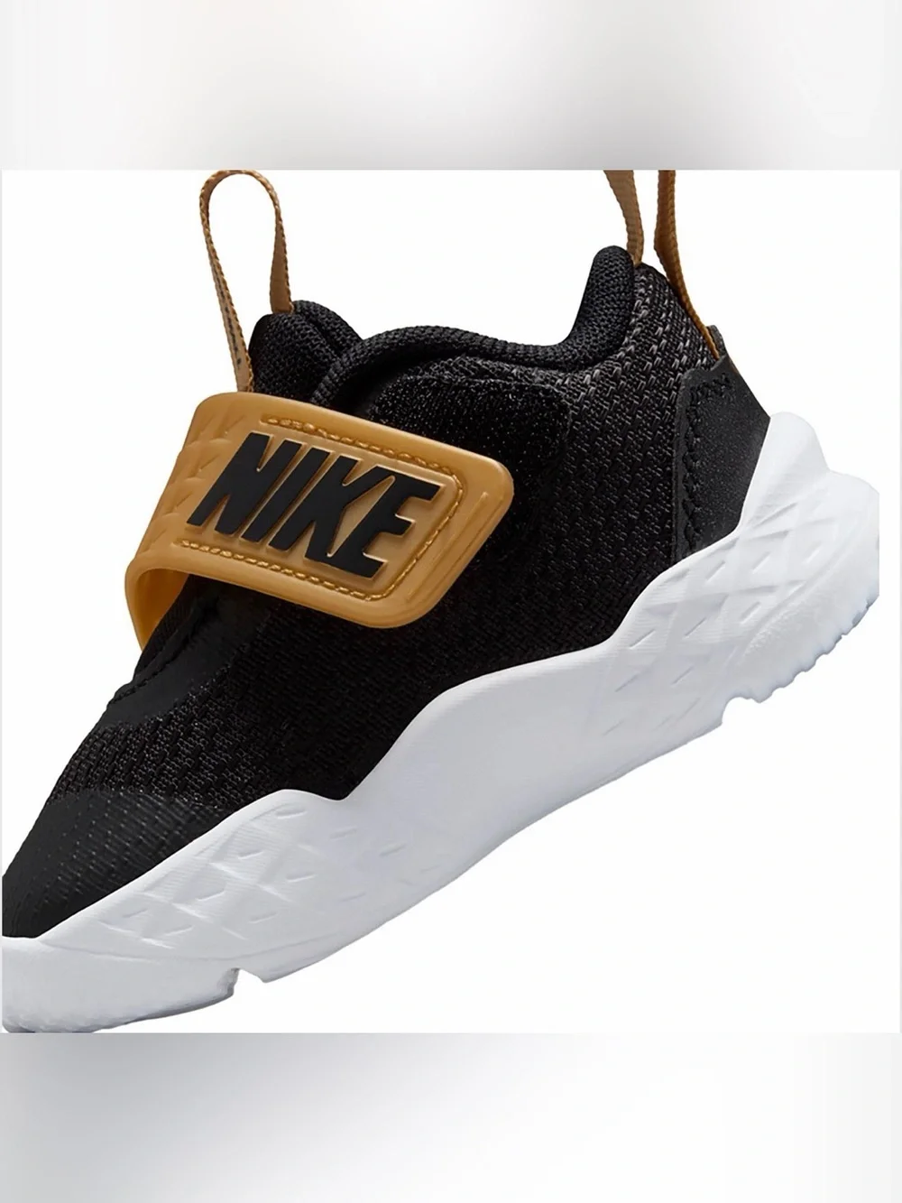 Nike Toddlers Team Hustle D12 Black/Gold Shoes!!(5)